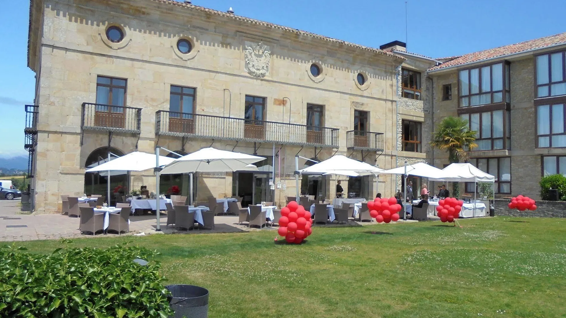 Parador de Argómaniz Hotel