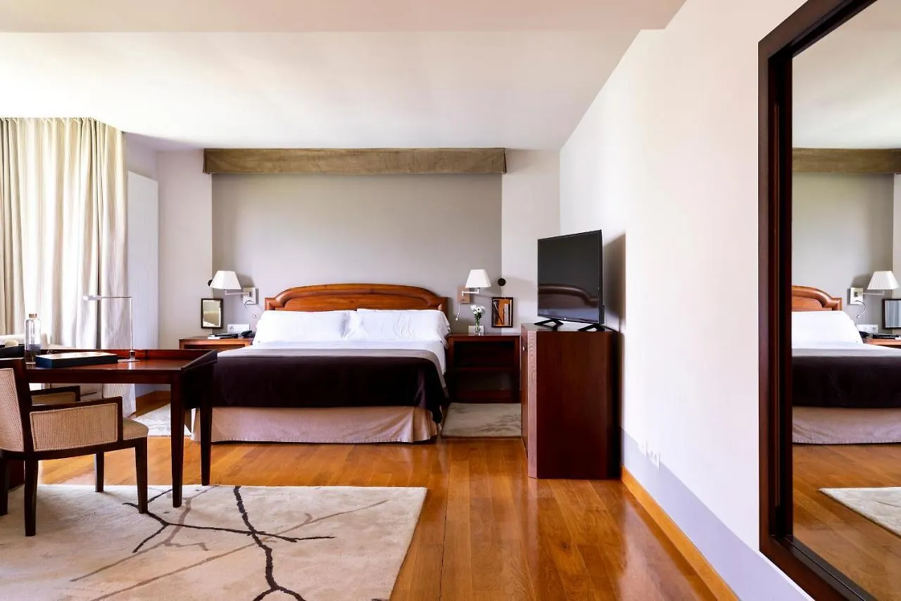 Parador De Argomaniz 4*,  Spain