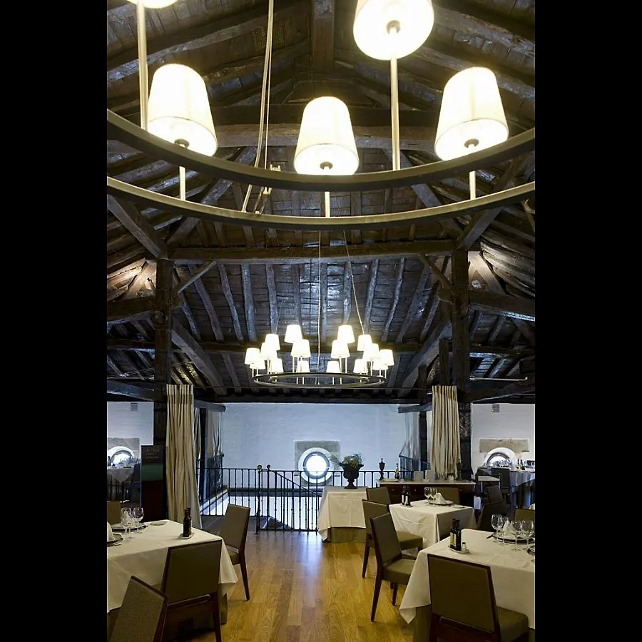Parador De Argomaniz 4*,  Spain